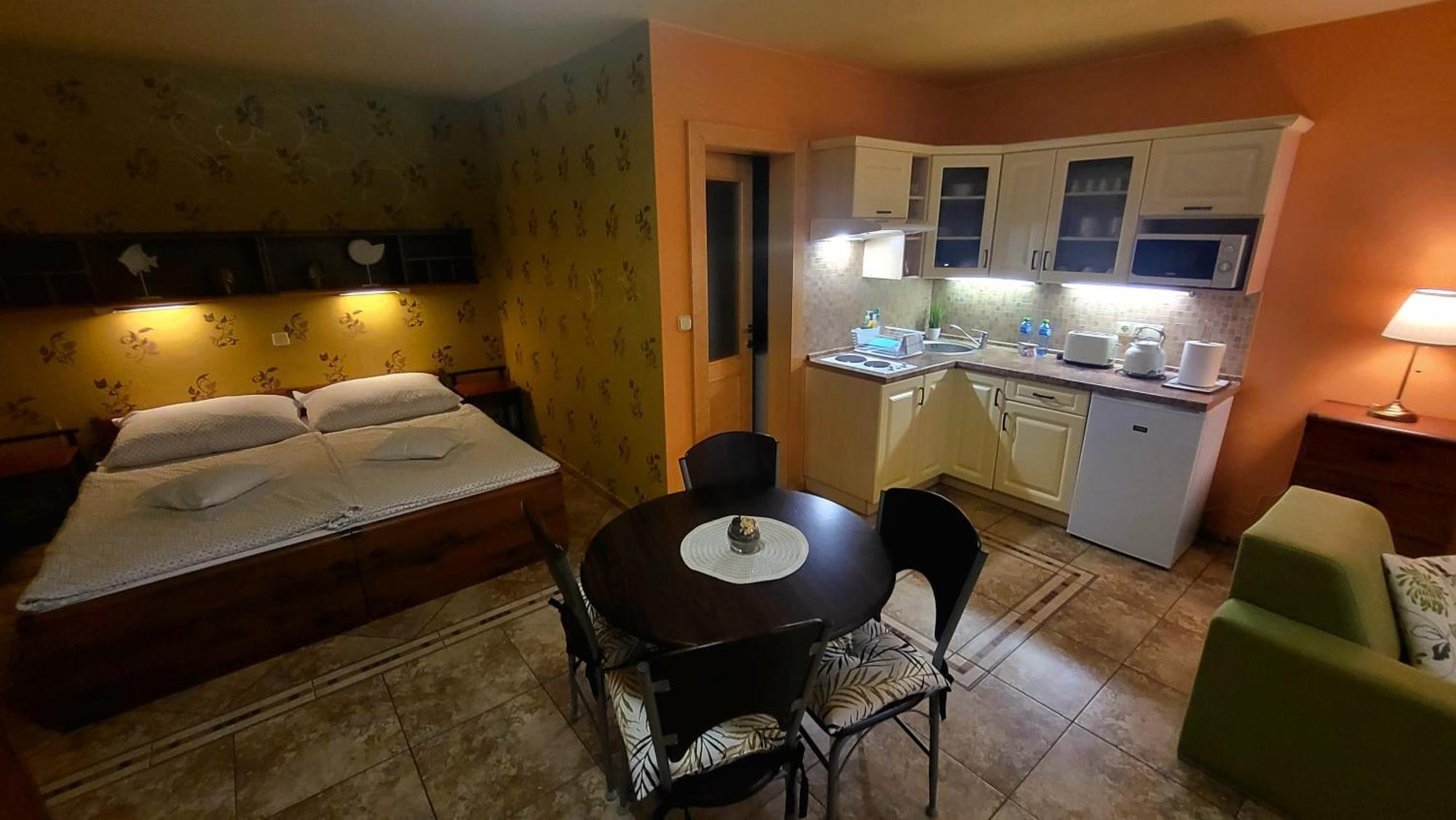 Selfness Roznava Aparthotel Kültér fotó